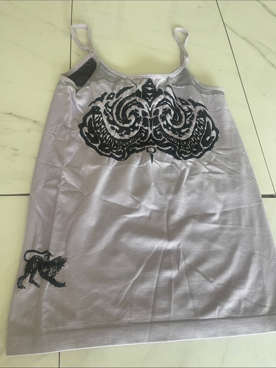 Parasuco Tops - Y2K Lavender Stretch tank with Black Ornate Print